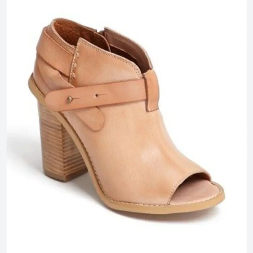 Stylish Tan Peep-Toe Heeled Boots